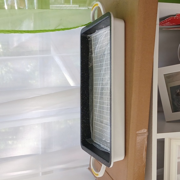 Curtis Stone Dura-Pan+ 2-in-1 Baker/Griddle Pan with Silicone Mat (Bright White) - Picture 1 of 6